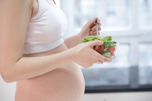 Bạn đã biết nên ăn gì để sinh con gái chưa?